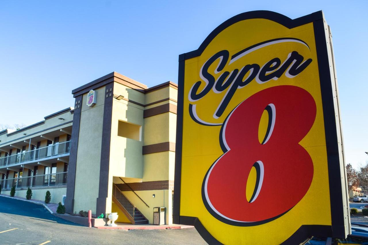 Super 8 Downtown Raleigh Motell Exteriör bild